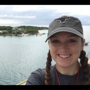 Meet your Posher, Blair